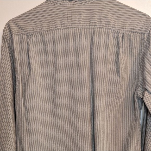 Men's dress button down Murano sport size medium. great condition. blue white - Picture 3 of 6